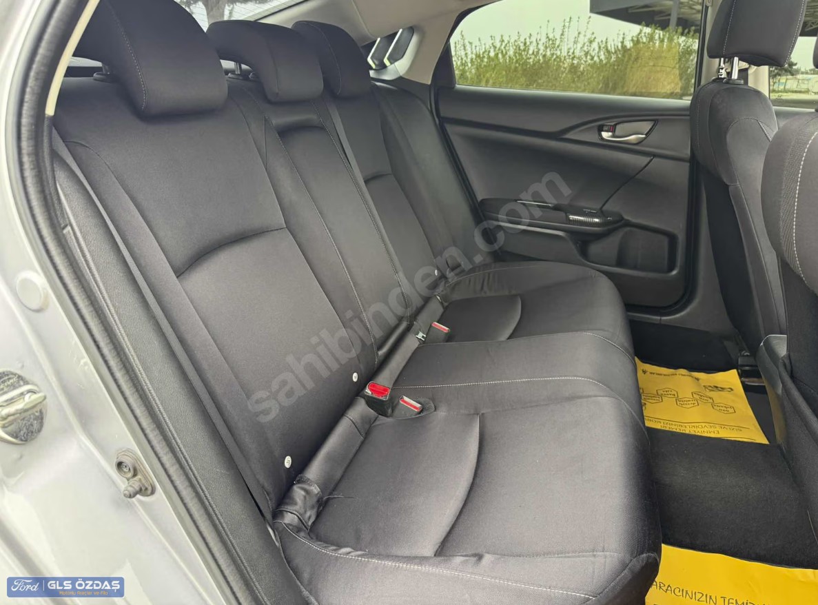 HONDA CIVIC 1.6 i-VTEC ELEGANCE 2016 MODEL